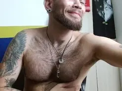 Amateur Live Sex Cam of dominantthewolf