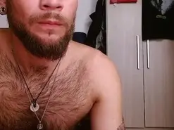 Amateur Free Live Porn of dominantthewolf