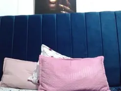 Amateur Adult Webcam of Charllot_wish