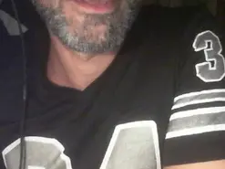 Amateur Free Porn Cam of maverik33
