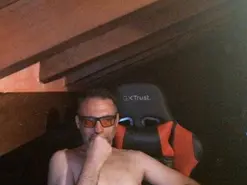Amateur Watch Live Sex Cams of hot_zorro