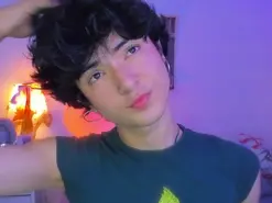 Amateur Adult Webcam of ElliotFontaine