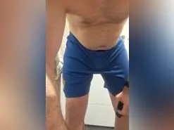 Amateur Sex Cam of Mateo43x