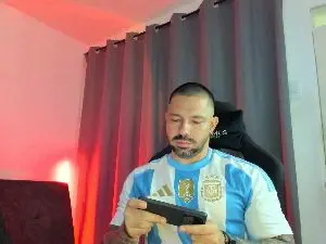 Cam4 Sex Chat of TheMagicFoxxx