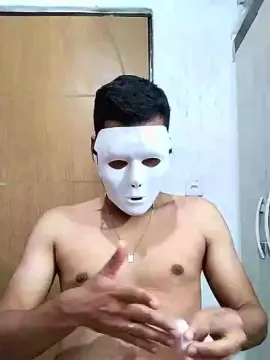 Cam4 Live Sex Cam of maxshuel