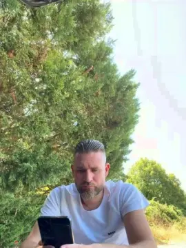 Cam4 Sex Chat of Anjelo79