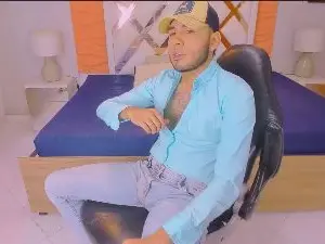 Cam4 Live Sex Cam of Paul_Douglas