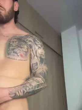 Cam4 Nude Webcam of Axel_blaze_1