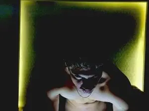 Cam4 Sex Chat of MaxKaidenn