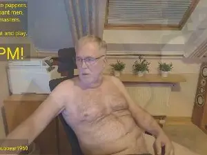Cam4 Live Sex Cam of subbear1968