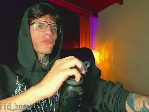 Cam4 Private Sex Chat of david_huge