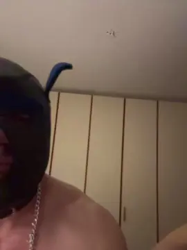 Cam4 Nude Webcam of Infestacon