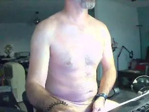 Cam4 Live Sex Cam of ChrisDuGard30