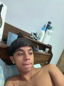 Cam4 Live Sex of gusztaa