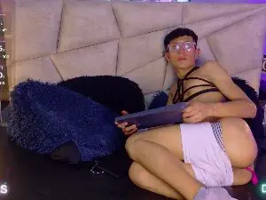 Cam4 Nude Webcam of damian_nix