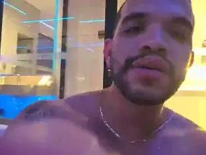 Cam4 Free Live Porn of tattooer2