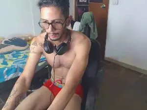Cam4 Live Porn of alistertwink