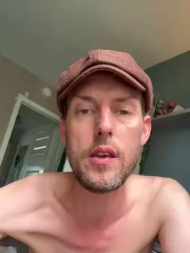 Cam4 Live Sex Cam of Retroman_6