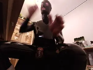 Cam4 Free Live Porn of sau_rubber