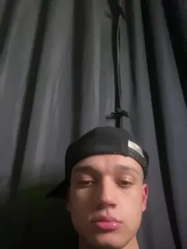 Cam4 Live Sex of lucky867