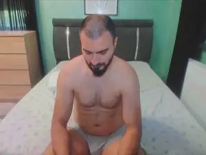 Cam4 Private Sex Chat of BrunettFir3