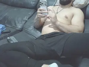 Cam4 Live Sex Cam of Dotadoph