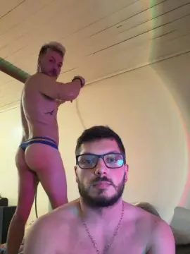 Cam4 Free Porn Cam of TheGois