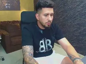 Cam4 Free Porn Cam of LoganStroud