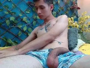 Cam4 Live Sex Cam of LucassSmithh