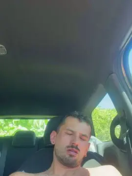 Cam4 Watch Live Sex Cams of Minibebess21