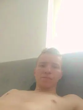 Cam4 Sex Chat of Horny_Max2001