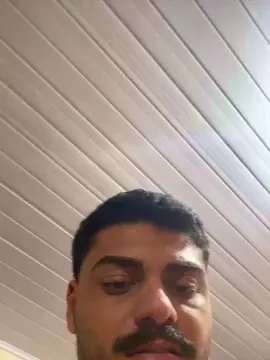 Cam4 Live Porn of luxuryjared