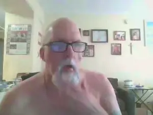 Cam4 Live Porn of TINYCOCK1956