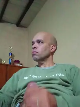 Cam4 Free Live Porn of morocho237