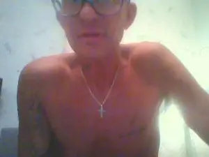 Cam4 Live Sex Cam of DADDYDICKLOVER
