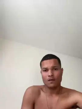 Cam4 Sex Cam of lucas7285