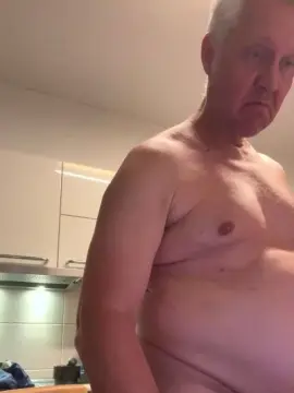 Cam4 Adult Webcam of Faggot1967