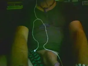 Cam4 Private Sex Chat of DaddyNextRoom75