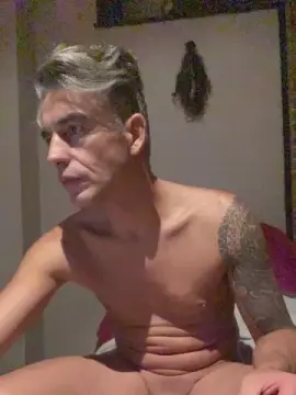 Cam4 Sex Chat of daddyblueballs