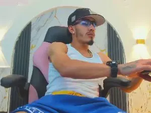 Cam4 Sex Cam of Dominant_king