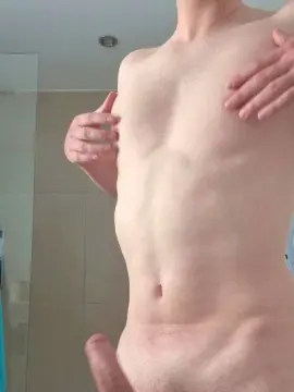 Cam4 Free Live Porn of skinnyboy1097