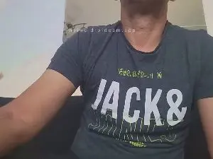 Cam4 Nude Webcam of chavarez1981