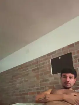 Cam4 Nude Webcam of bisexualteddy