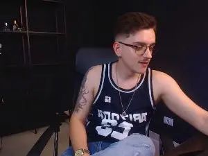 Cam4 Live Porn of FelixStark