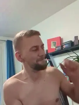 Cam4 Live Porn of Lienlingsidiot