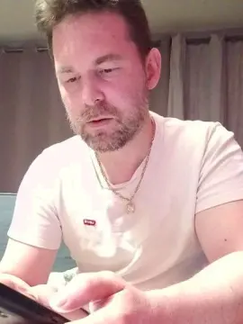 Cam4 Sex Chat of tomsauwer