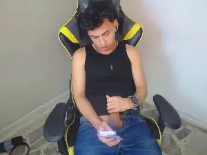 Cam4 Nude Webcam of Mathias_twinkk