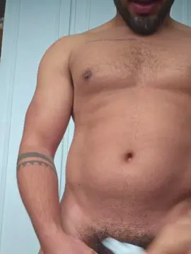 Cam4 Live Porn of Goldenzin