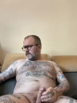 Cam4 Free Porn Cam of hairylon4