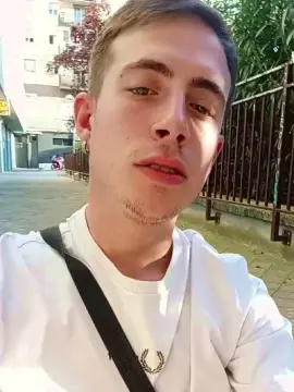 Cam4 Live Sex of Javi1999_